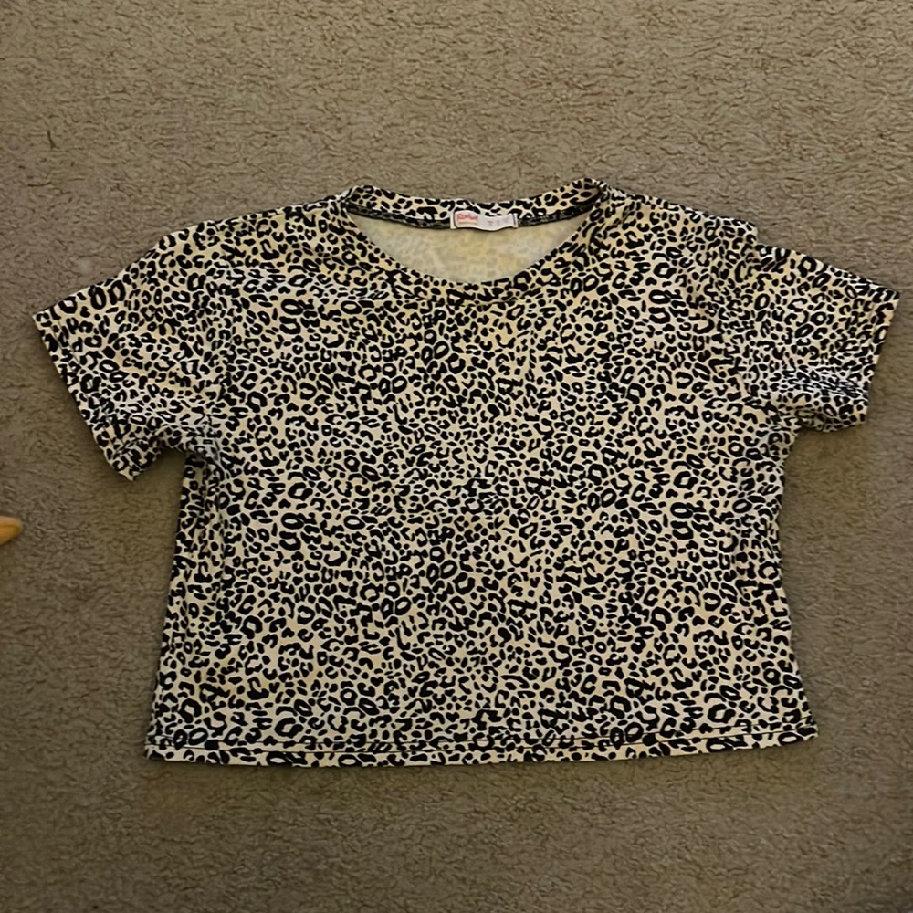 ROMWE tee